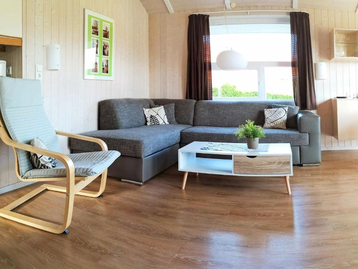 Two-Bedroom Holiday Home In Otterndorf 4 Room photo